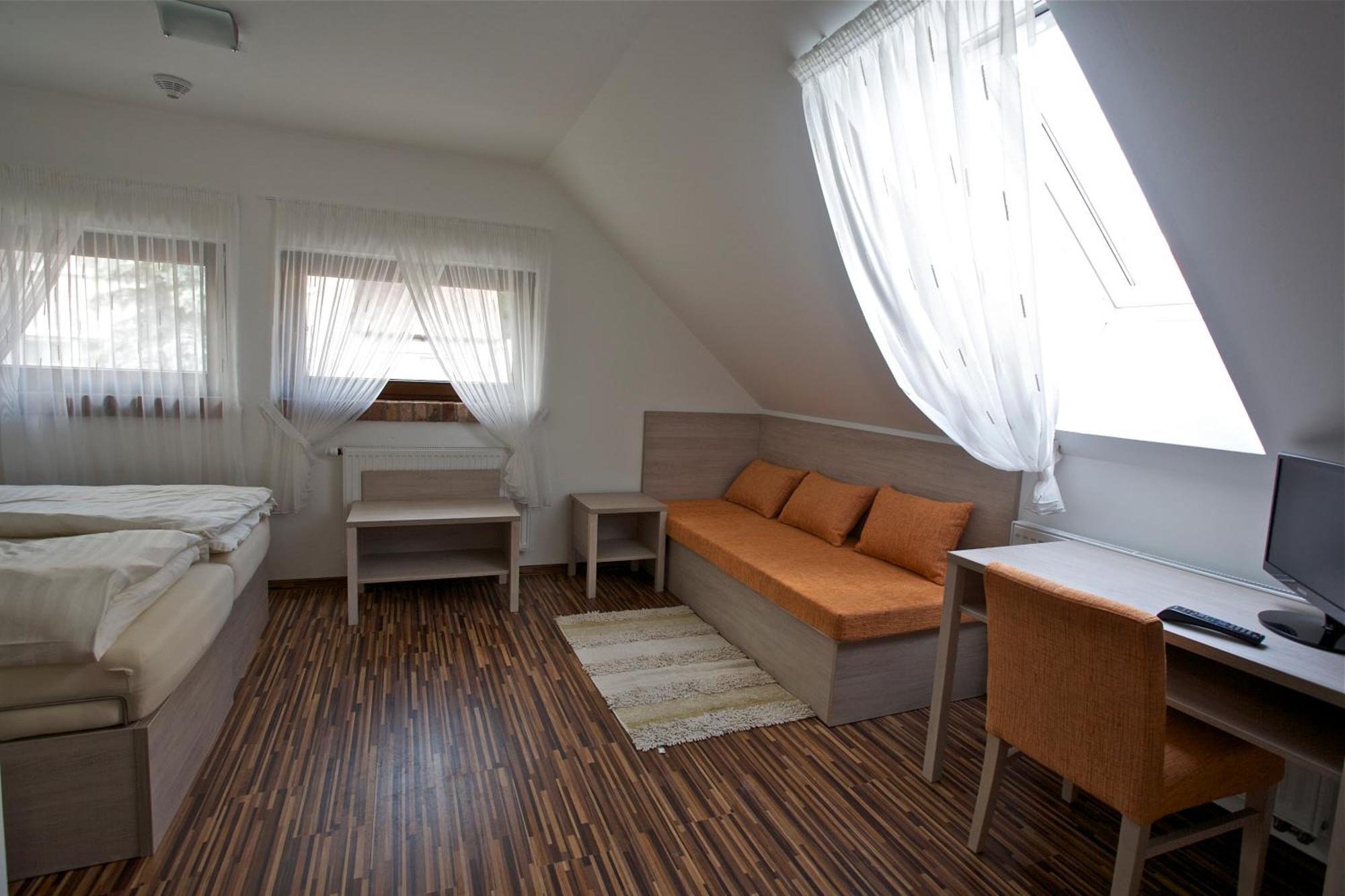 Hotel Putnicky Mlyn à Marianka Extérieur photo